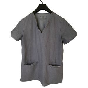 FIGS technical collection top short sleeve shirt gray women's size small
